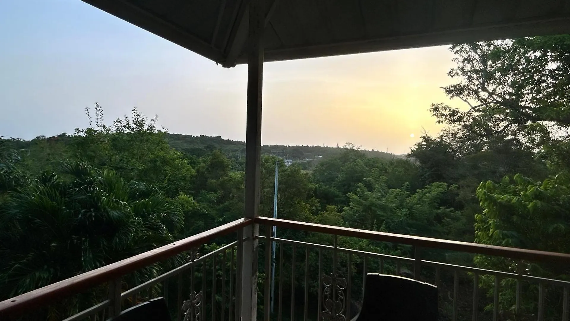 La Lomita Bambua Apartment Isabela